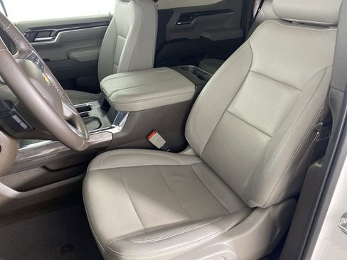 Used 2023 Chevrolet Silverado 1500 LTZ image 22