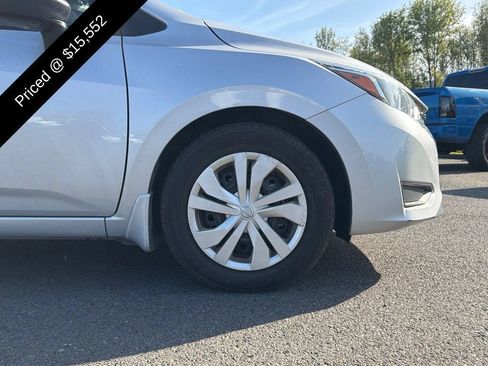 Used 2024 Nissan Versa S w/ Trunk Package FWD image 4