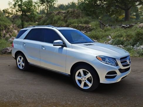 Used 2017 Mercedes-Benz GLE 350 4MATIC image 8