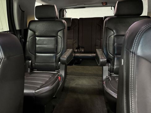Used 2018 GMC Yukon Denali w/ Denali Ultimate Package AWD/4WD image 13