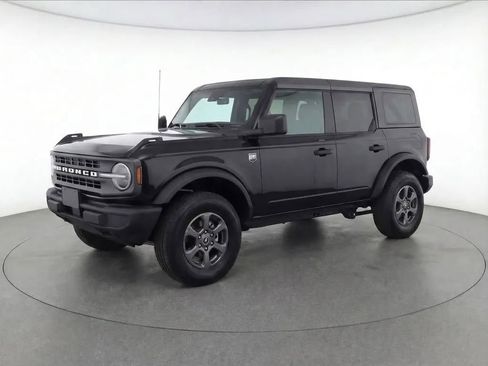 Used 2025 Ford Bronco Big Bend image 2