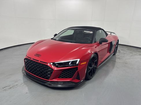 Used 2023 Audi R8 V10 performance w/ Carbon Exterior Package RWD image 21