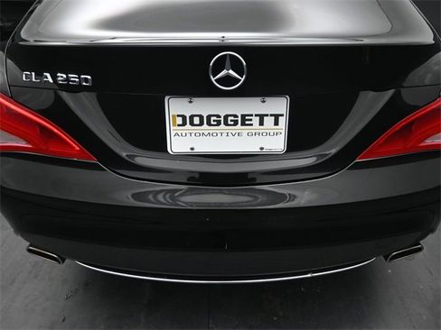 Used 2016 Mercedes-Benz CLA 250 image 10