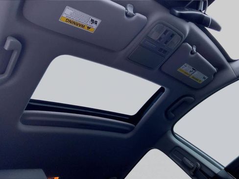 Used 2020 Honda CR-V Touring image 13