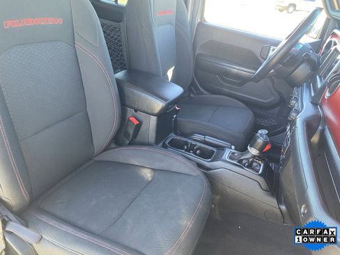 Used 2020 Jeep Gladiator Rubicon image 11