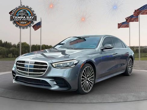 Used 2021 Mercedes-Benz S 580 4MATIC Sedan image 3