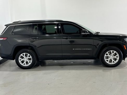 Used 2023 Jeep Grand Cherokee L Limited image 20