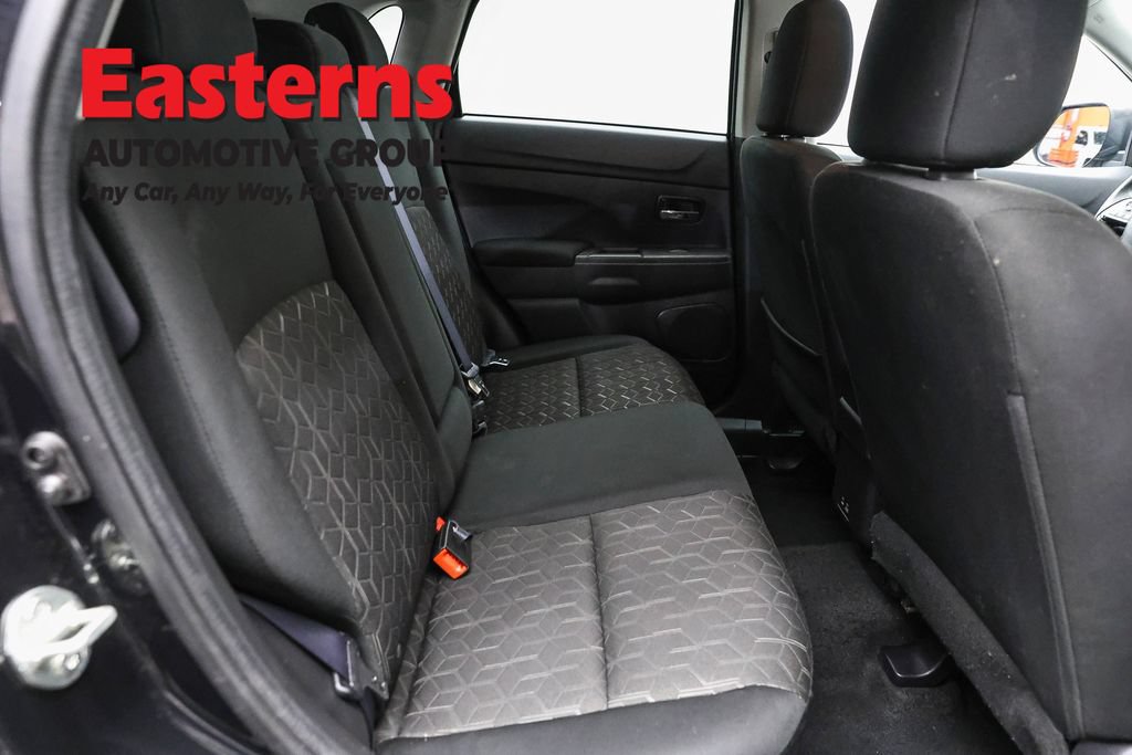 Used 2023 Mitsubishi Outlander Sport LE AWD/4WD image 23