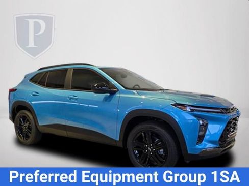 New 2026 Chevrolet Trax ACTIV w/ Driver Confidence Package image 2