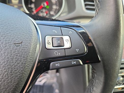 Used 2019 Volkswagen Passat 2.0T SE R-Line image 24