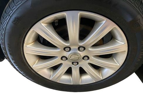 Used 2013 Chrysler 200 Touring FWD image 9