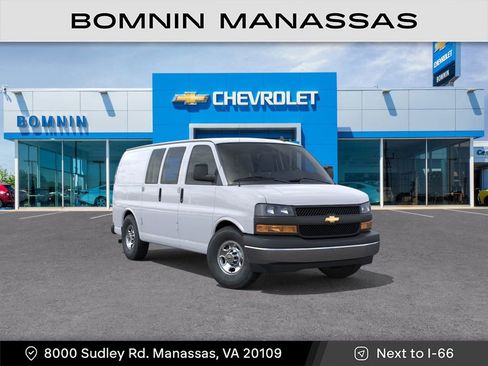New 2025 Chevrolet Express 2500 image 2
