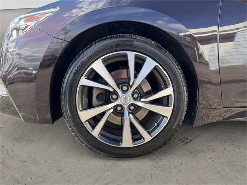 Used 2016 Nissan Maxima Platinum image 15