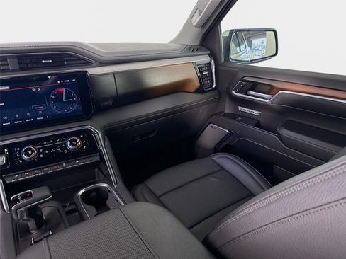 Certified 2024 GMC Sierra 1500 Denali w/ Technology Package RWD image 26