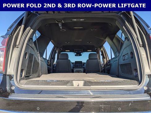 Used 2024 Chevrolet Tahoe Premier image 17