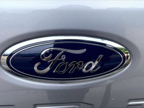 Used 2023 Ford F250 Lariat w/ Lariat Ultimate Package AWD/4WD image 31