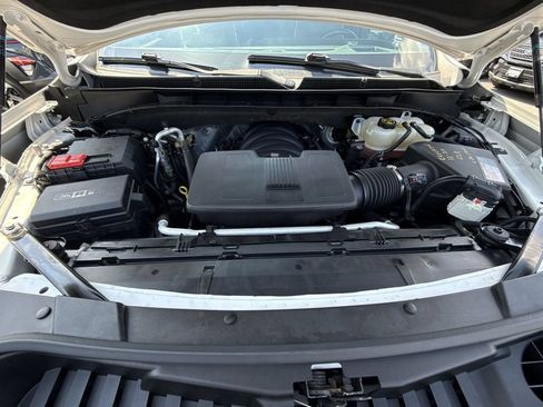 Used 2021 Cadillac Escalade ESV Sport w/ LPO, ONYX Package AWD/4WD image 30
