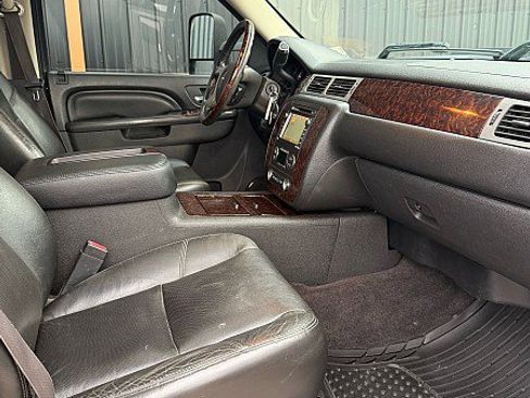 Used 2011 GMC Sierra 2500 Denali image 8