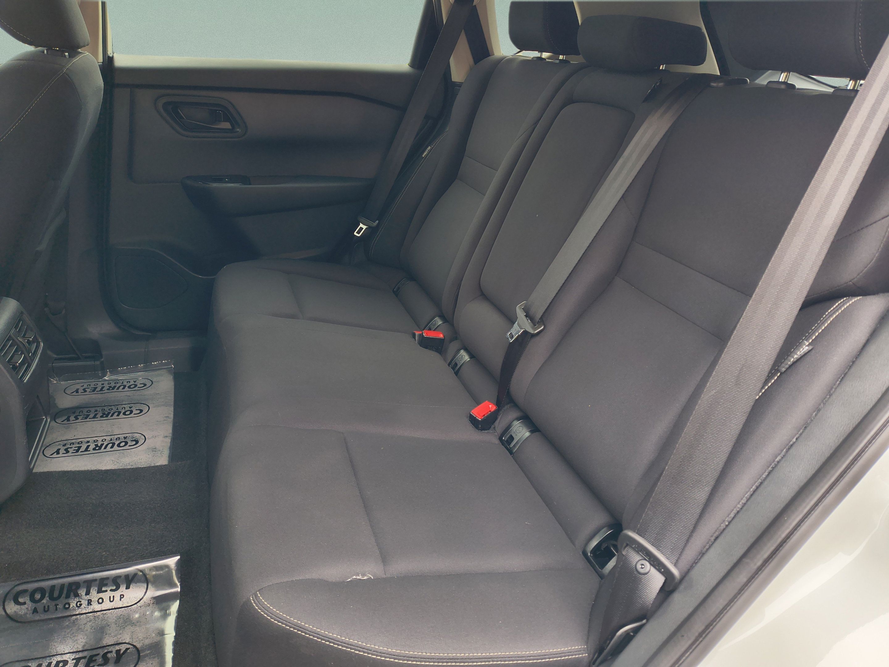 Certified 2024 Nissan Rogue S FWD image 18