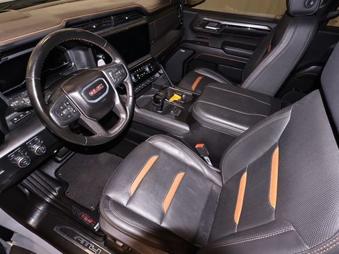 Used 2024 GMC Sierra 1500 AT4 w/ Technology Package AWD/4WD image 37