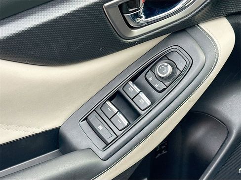 Used 2022 Subaru Forester Limited w/ Popular Package #2 image 18