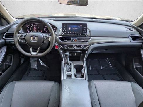 Used 2018 Honda Accord LX image 16