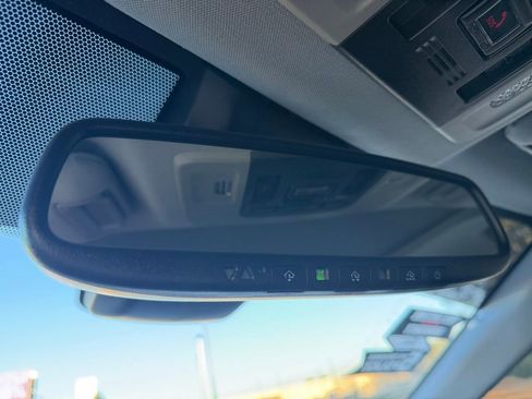 Used 2020 Toyota Camry XSE image 21