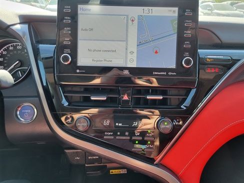 Used 2023 Toyota Camry XSE w/ Navigation Package image 17