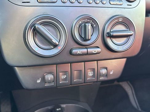 Used 2009 Volkswagen Beetle Blush image 16