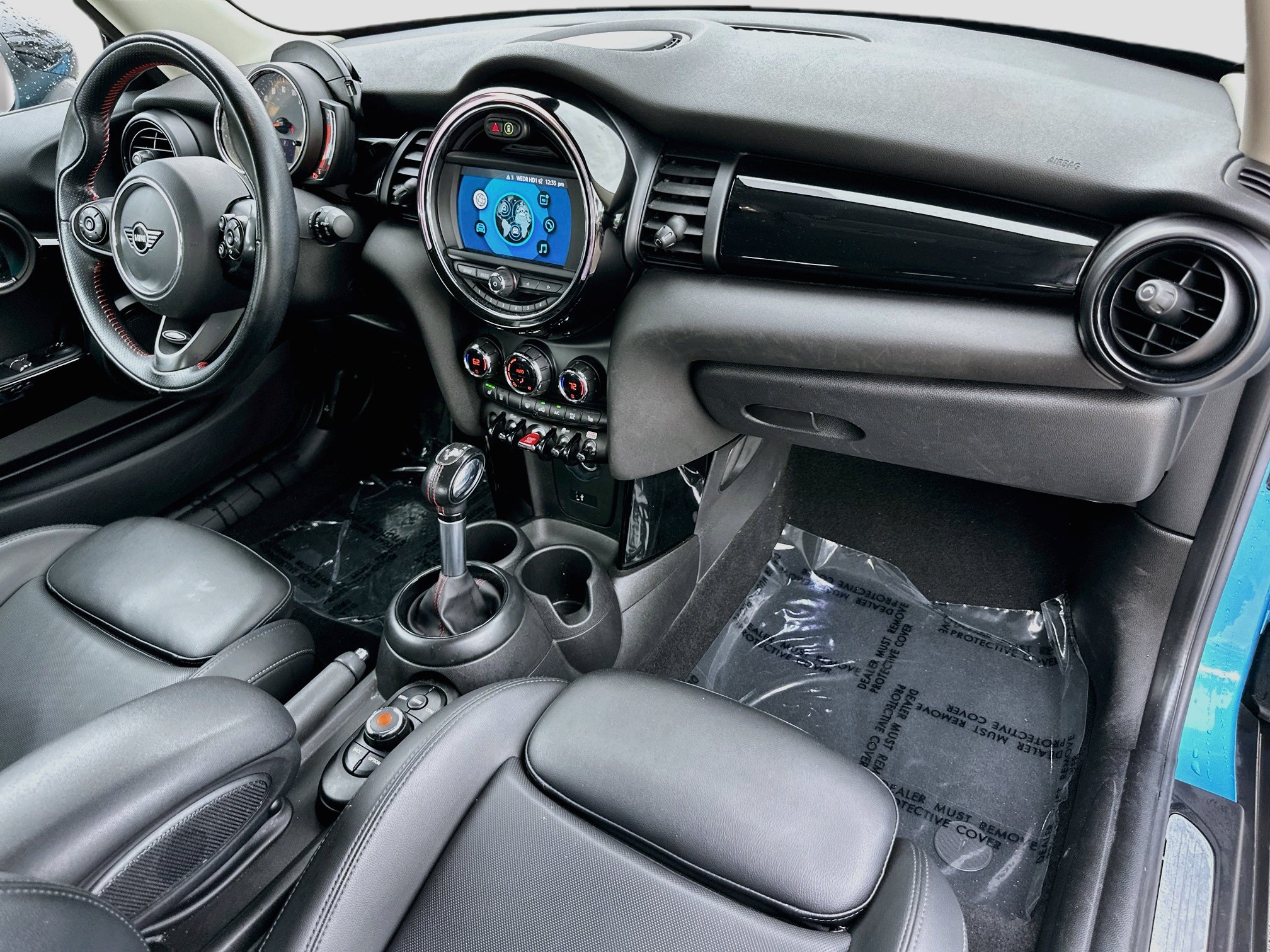 Used 2019 MINI Cooper S w/ Signature Upholstery Package FWD image 27