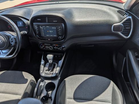 Used 2020 Kia Soul GT-Line w/ GT 2.0L Power Sunroof Package FWD image 28