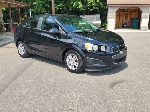 Used 2012 Chevrolet Sonic LT FWD image 8