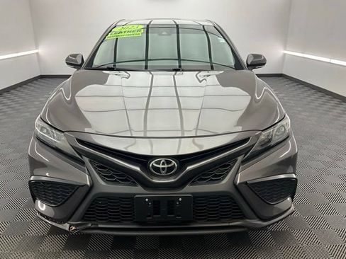 Used 2023 Toyota Camry SE FWD image 2