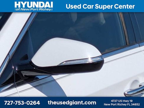 Used 2015 Hyundai Sonata Limited w/ Option Group 06 FWD image 11