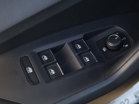 New 2026 Volkswagen Jetta SE image 10