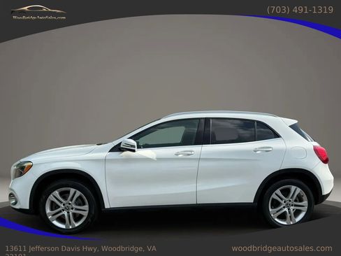 Used 2019 Mercedes-Benz GLA 250 4MATIC image 3
