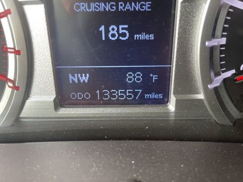 Used 2014 Toyota 4Runner Limited image 18