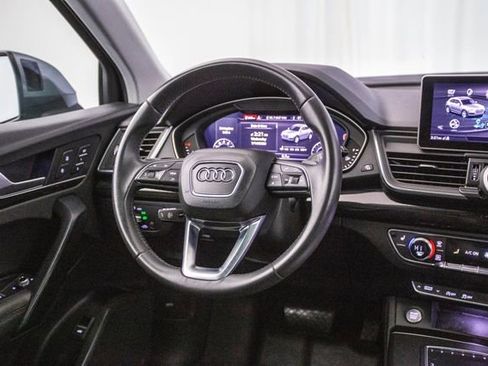 Used 2020 Audi Q5 2.0T Premium Plus w/ Premium Plus Package image 4