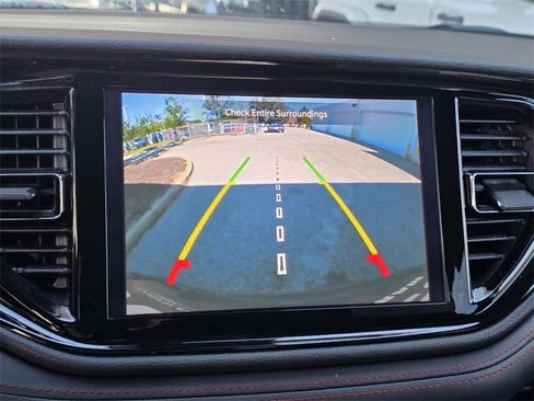 Used 2024 Dodge Durango GT image 18