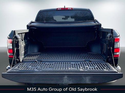 Used 2023 Nissan Frontier SV w/ Midnight Edition Package image 7