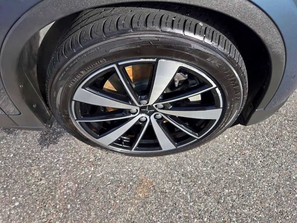 Used 2022 Polestar Polestar 2 w/ Plus Package AWD/4WD image 10