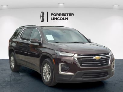 Used 2023 Chevrolet Traverse LT