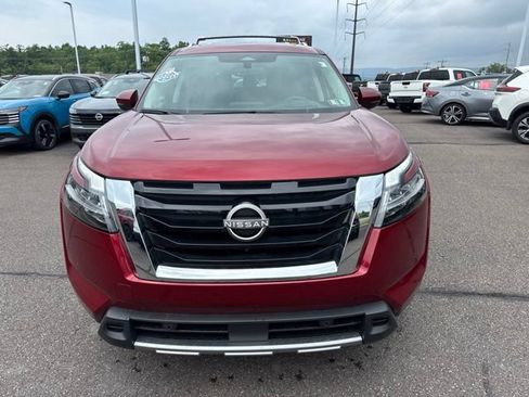 Certified 2023 Nissan Pathfinder Platinum AWD/4WD image 2