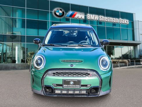 Used 2023 MINI Cooper S image 2