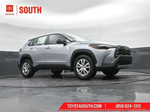 New 2026 Toyota Corolla Cross L image 38