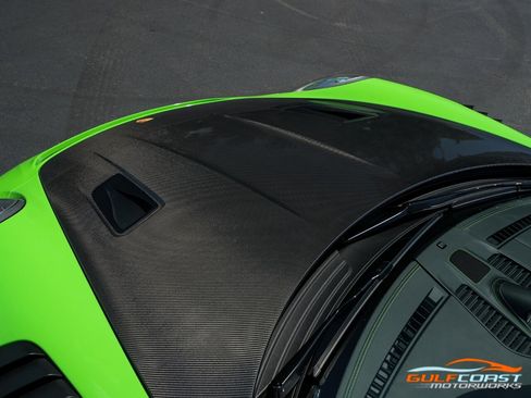 Used 2019 Porsche 911 GT3 RS w/ Weissach Package RWD image 5