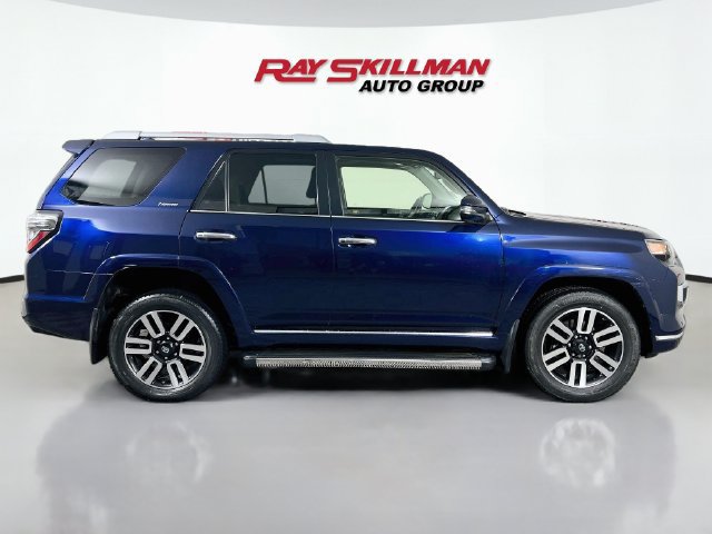 Used 2017 Toyota 4Runner Limited w/ Four Season Floor Mat Package AWD/4WD image 8