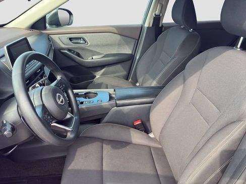 Used 2023 Nissan Rogue S FWD image 10