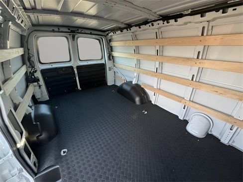 Used 2023 Chevrolet Express 2500 w/ Driver Convenience Package image 31