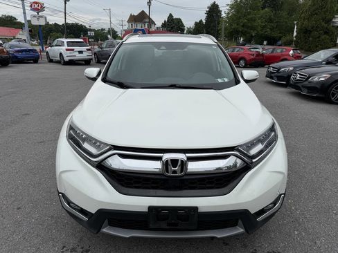Used 2018 Honda CR-V Touring image 2